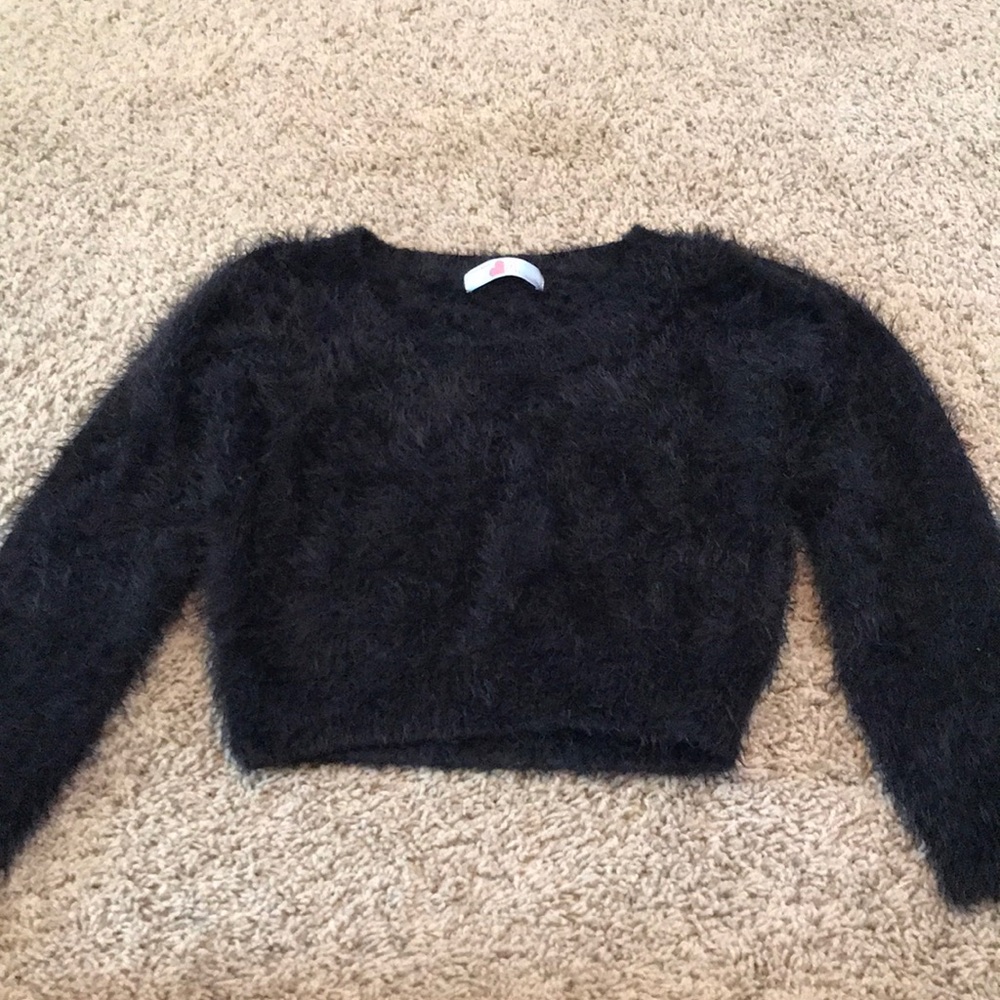 fuzzy cropped sweater